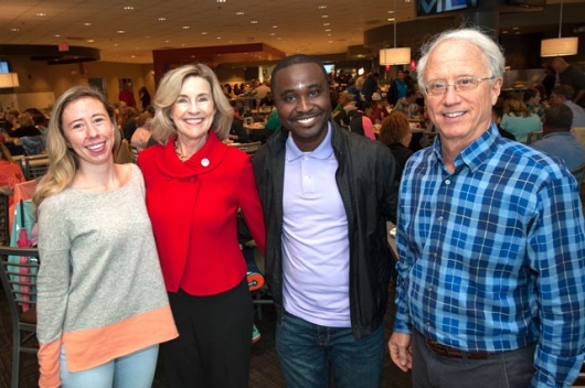 Patricia Lee (left), President Penelope Kyle, alumni Nana "T-Chee" Kum  and Charlie Meinges (right) enjoying brunch at Dalton dinning hall during Family Weekend on October 12, 2014