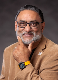 Headshot of Parvinder Sethi