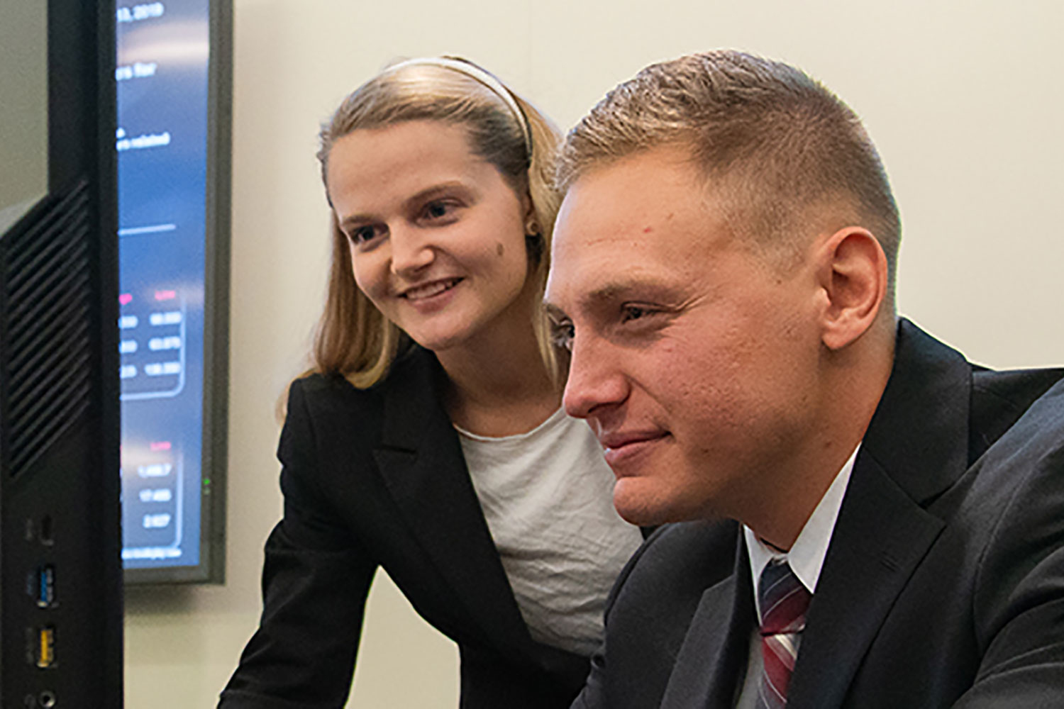 students looking at a desktop