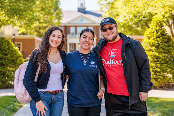 Students in Radford gear on main campus